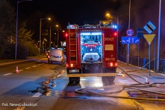 Fot. NewsLubuski.pl, 27.04.2023, pozar na terenie podziemnego parkignu sklepu Castorama w Zielonej Gorze. Plonal sklad materialow budowlanych. W akcji gasniczej ponad 20 zastepow strazy pozarnej!